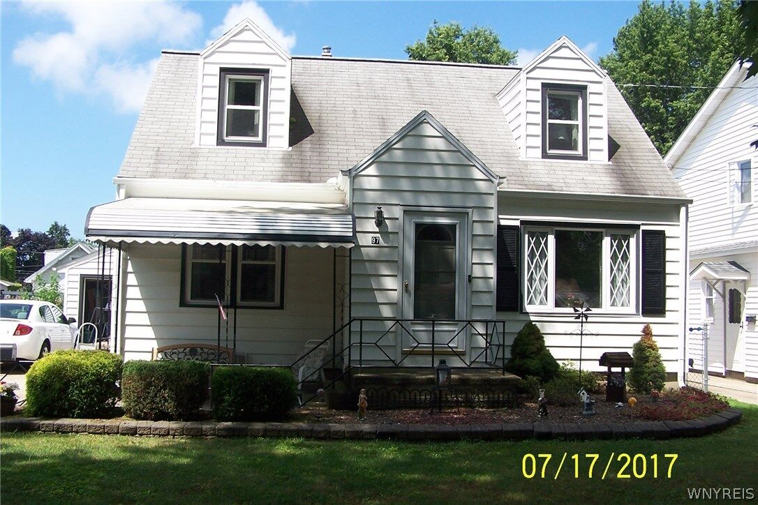 Property Photo: 97 Tudor Boulevard NY 14220