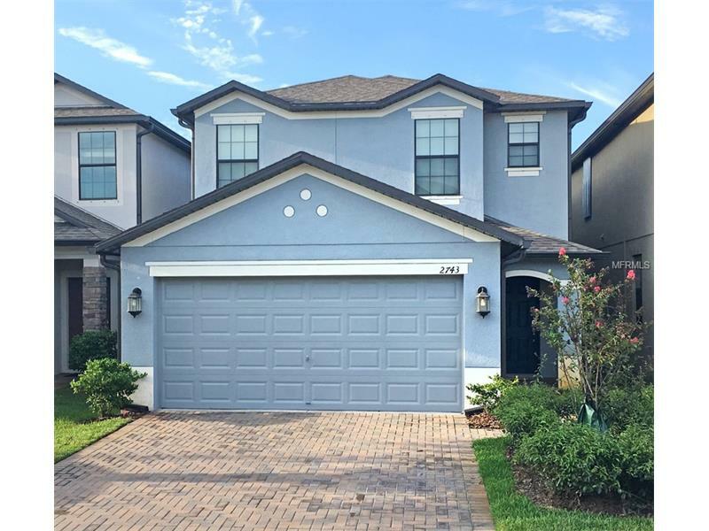 Property Photo:  2743 Hampton Green Lane  FL 33511 