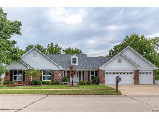 Property Photo: 927 Timber Glen Lane 63021