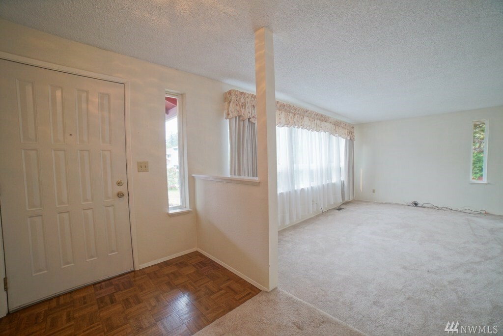 Property Photo: 29606 39th Place S WA 98001