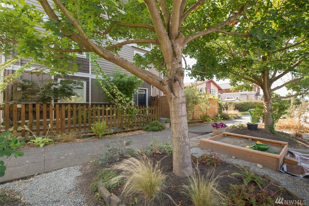 Property Photo:  5119 9th Ave NW  WA 98107 