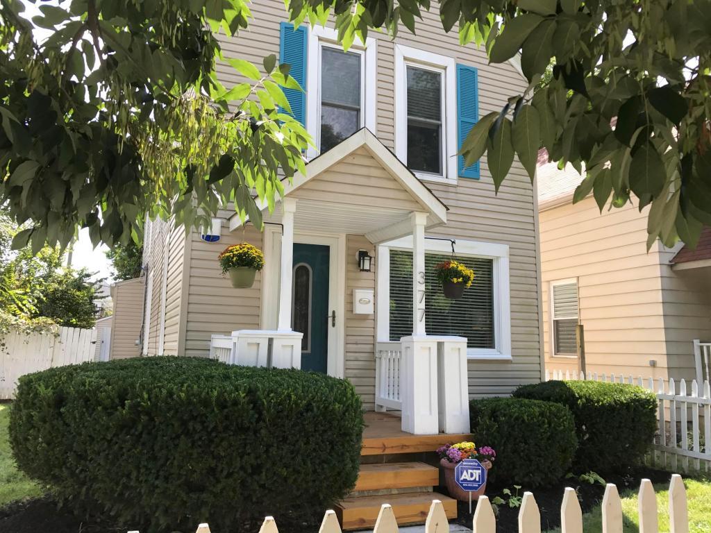 Property Photo:  377 E Gates Street  OH 43206 
