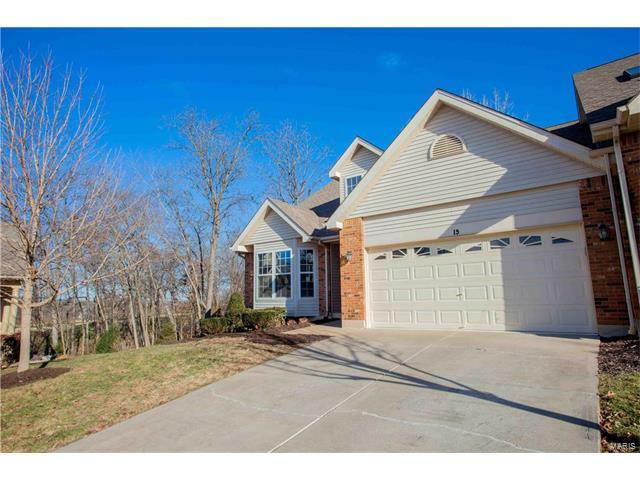 Property Photo: 15 Lockhaven Court 63367