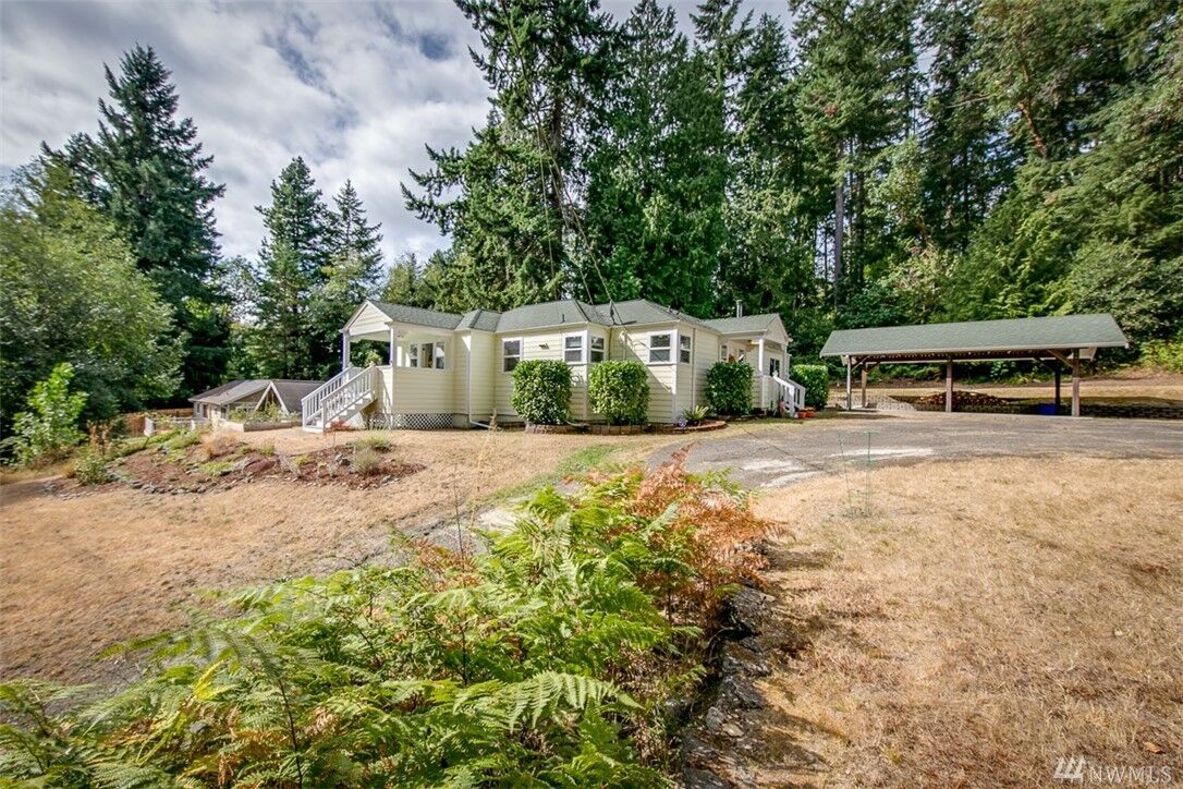 Property Photo:  4119 Robinson Rd NE  WA 98310 