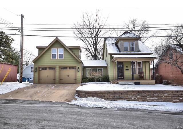 Property Photo:  555 Lawrence Street   63301 
