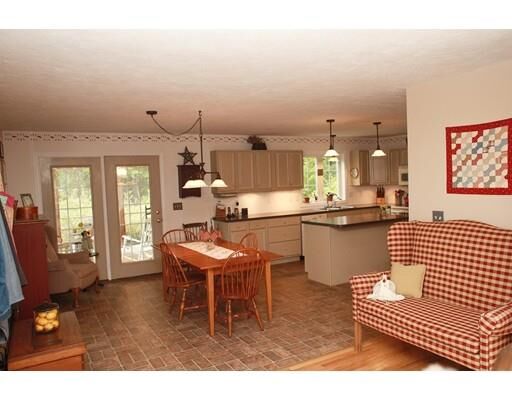 Property Photo: 41 Willard Rd MA 01430