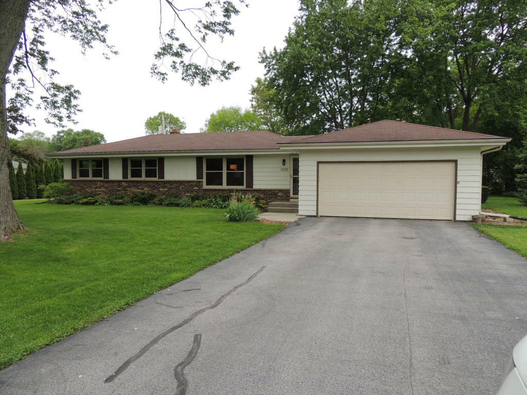 Property Photo:  3005 Princeton Rd  WI 53005 