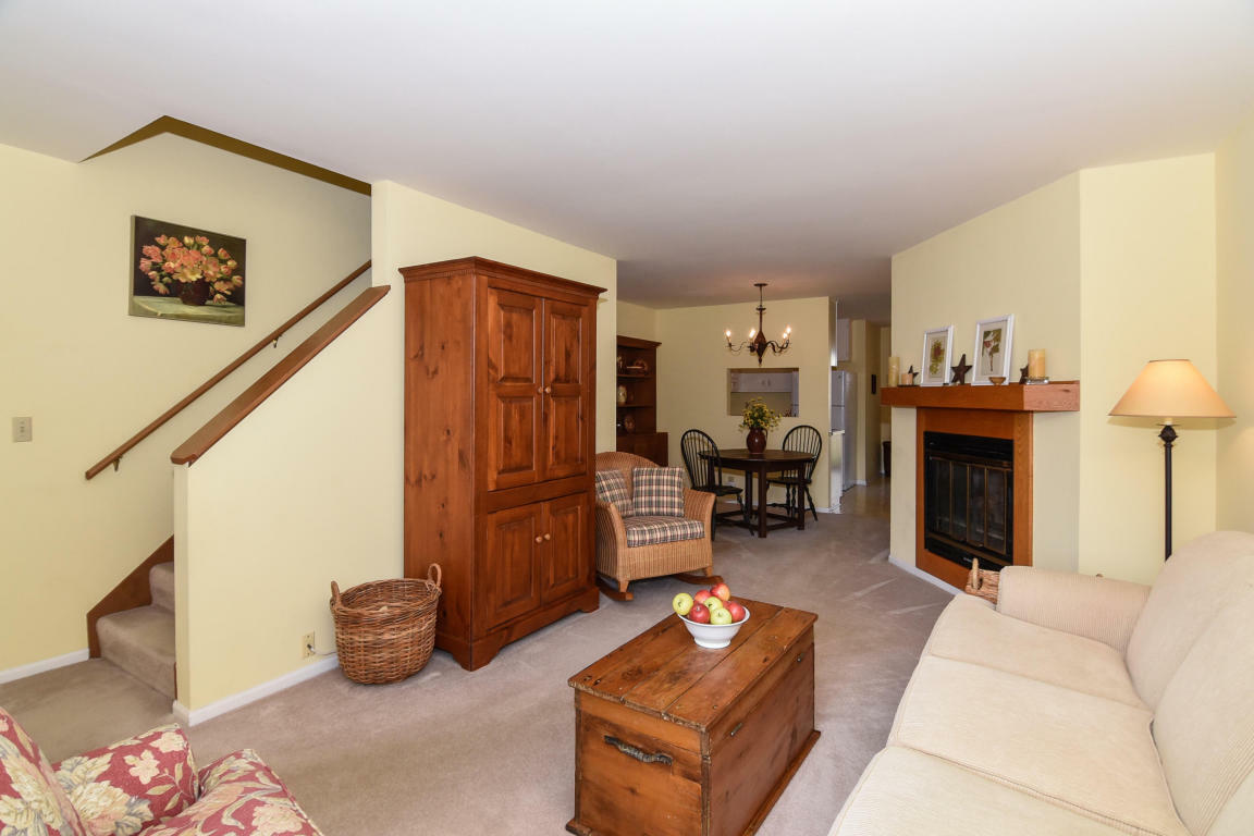 Property Photo:  1132 W Baldwin Ct 1132  WI 53092 