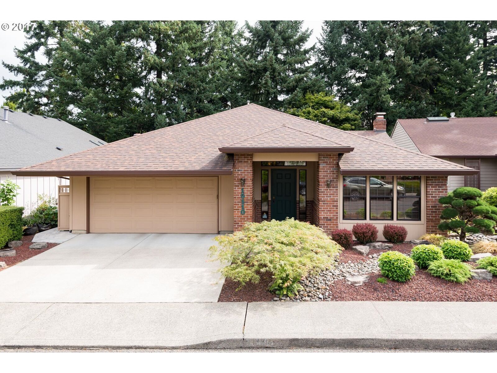 Property Photo:  15110 NE Brazee St  OR 97230 