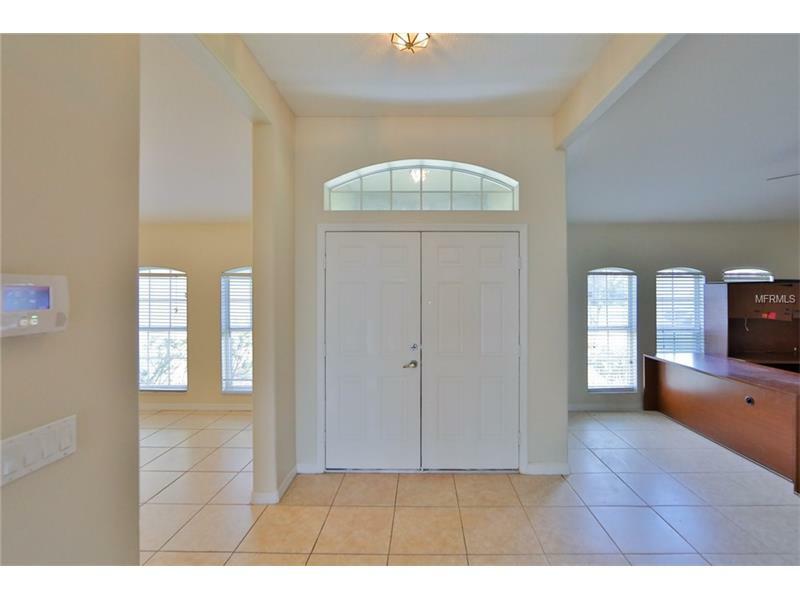 Property Photo:  519 Viceroy Court  FL 34758 