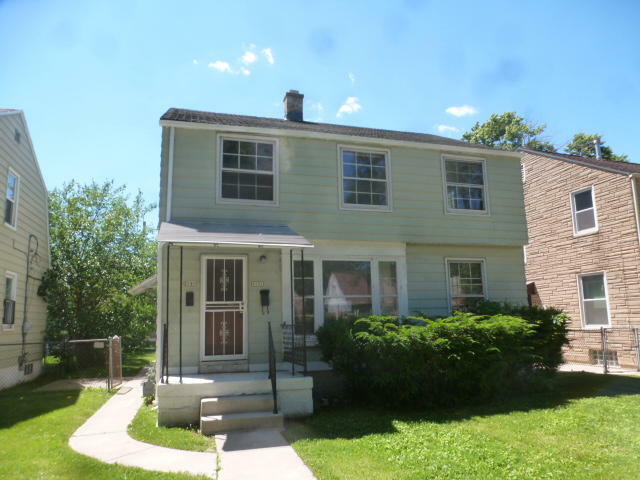 Property Photo: 3951 N 30th St WI 53216