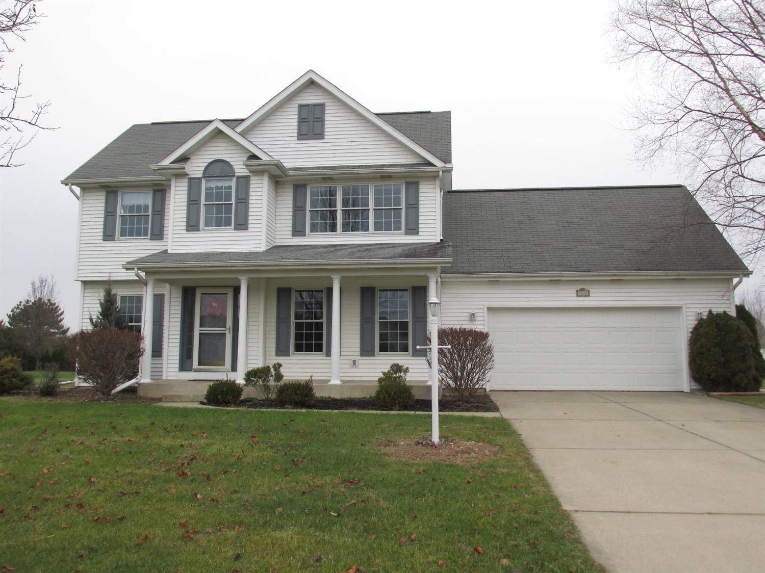 Property Photo:  831 E Remington Square  IN 46350 