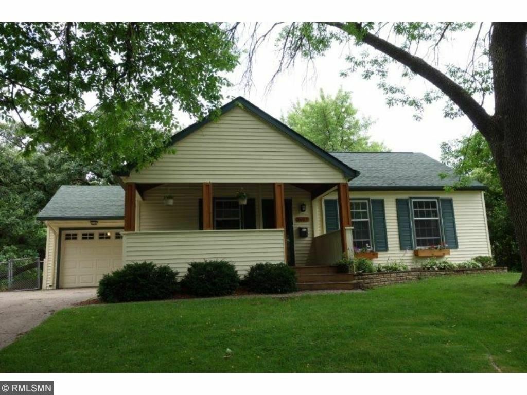 Property Photo: 1617 Hampshire Avenue S MN 55426