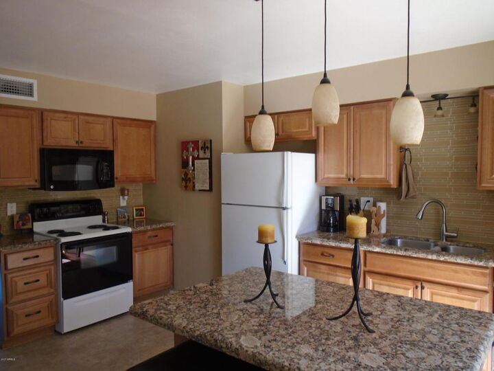 Property Photo: 9715 W Desert Hills Drive AZ 85351