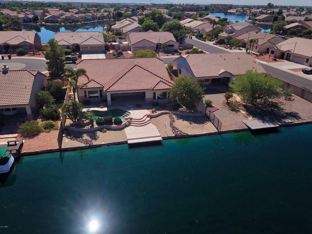 Property Photo:  8746 W Port Royale Lane  AZ 85381 
