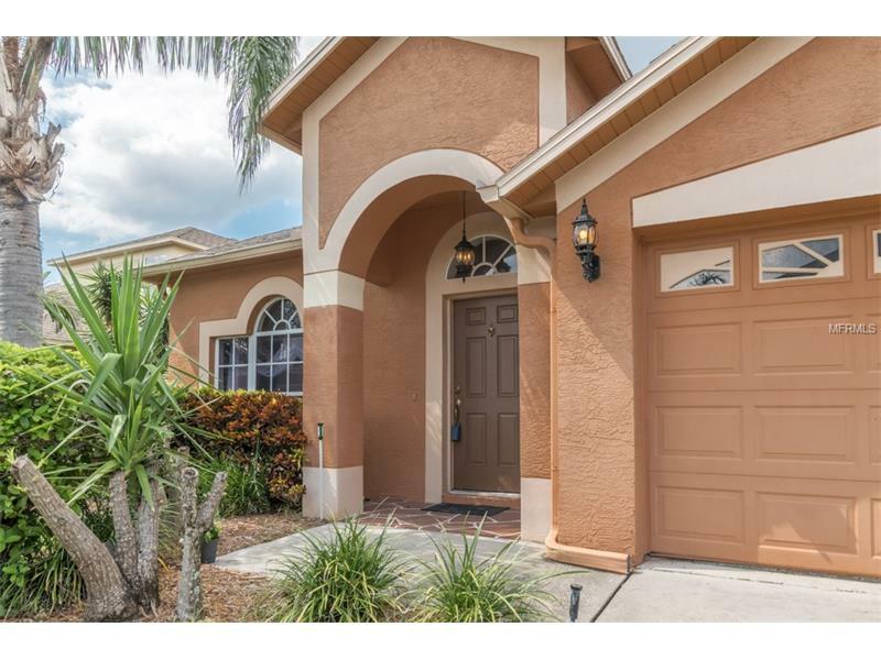 Property Photo:  10707 Eveningwood Court  FL 34655 