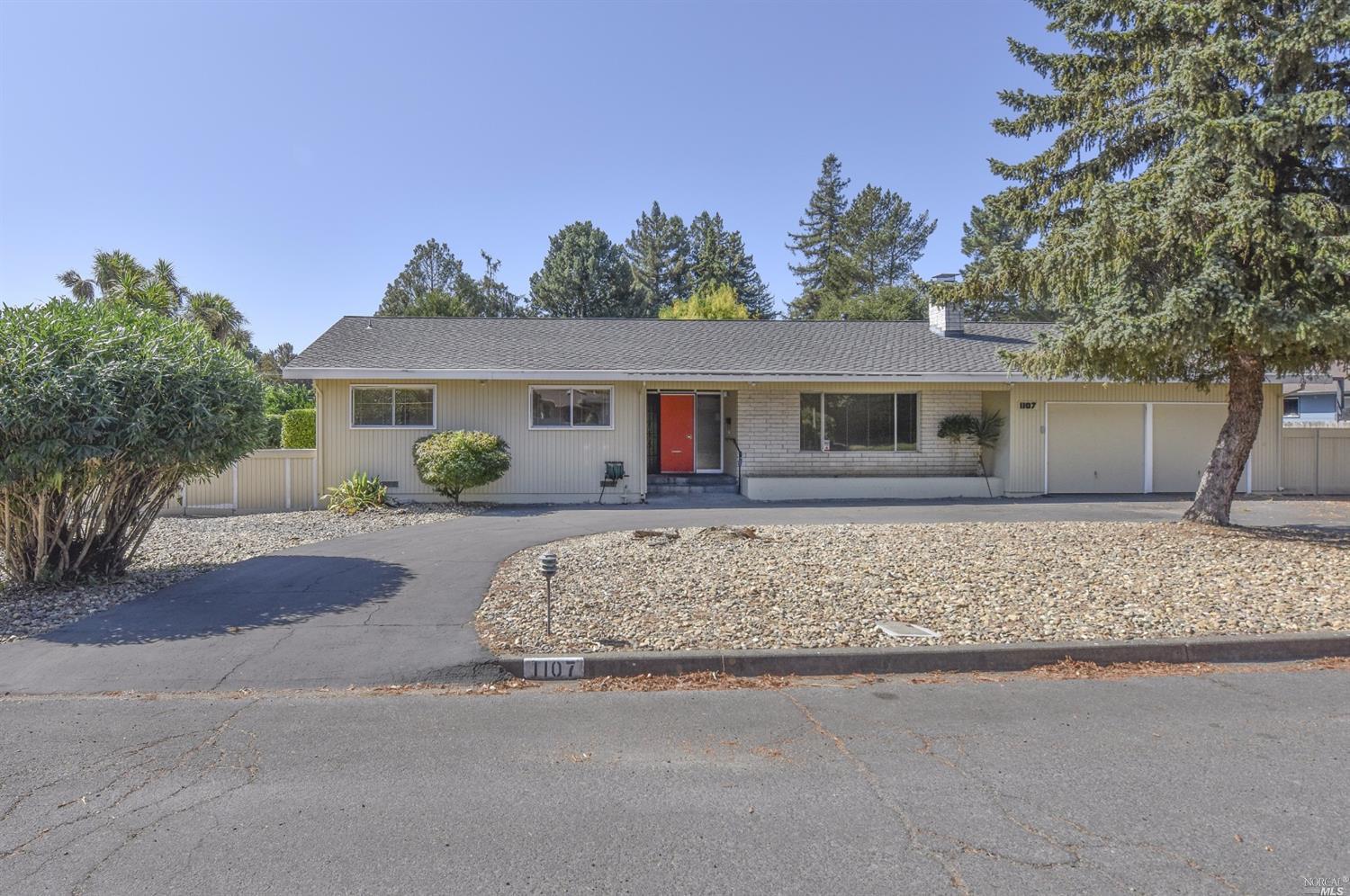 Property Photo: 1107 Woodmont Drive CA 94558