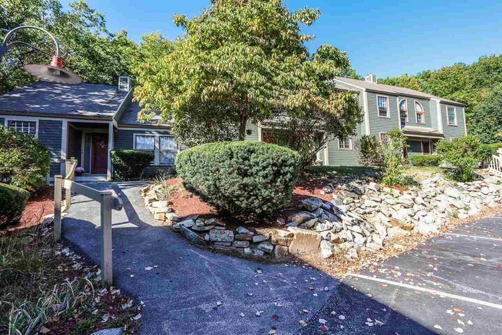 Property Photo: 1465 Hooksett Road 16 NH 03106