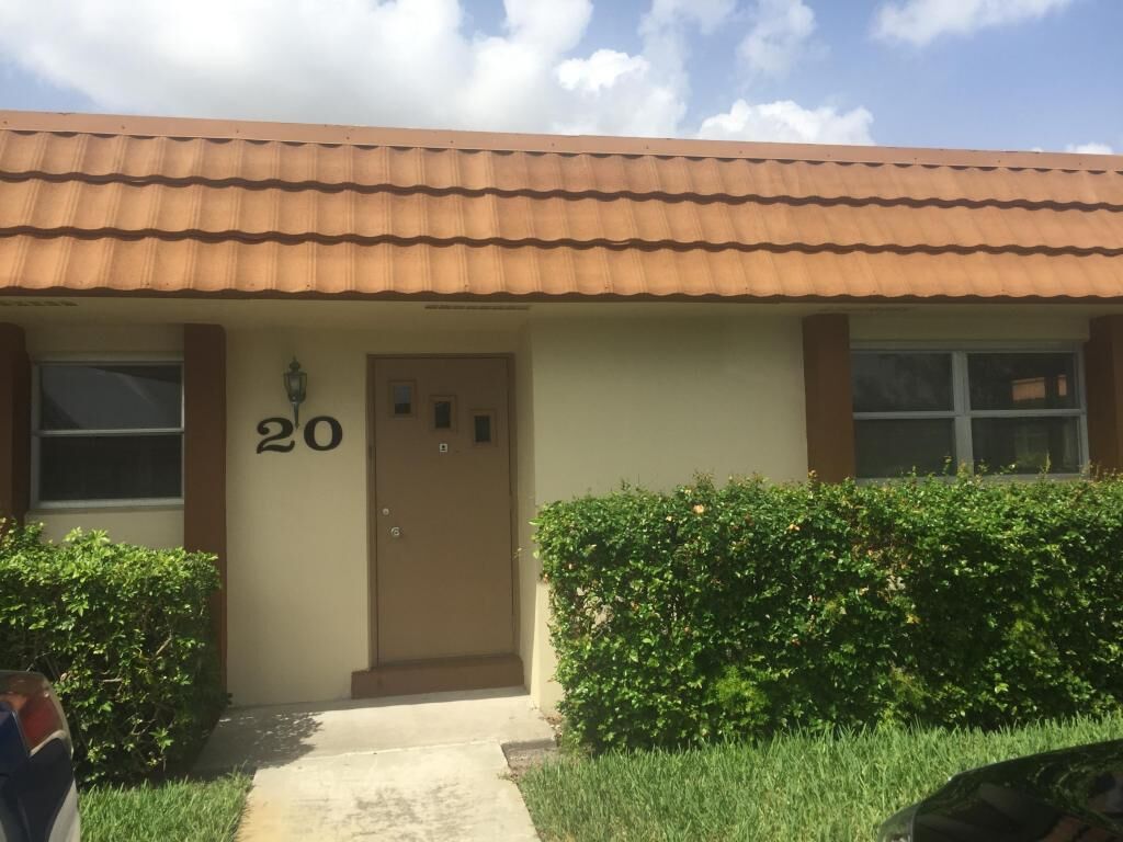 Property Photo:  5730 Fernley Drive E 20  FL 33415 