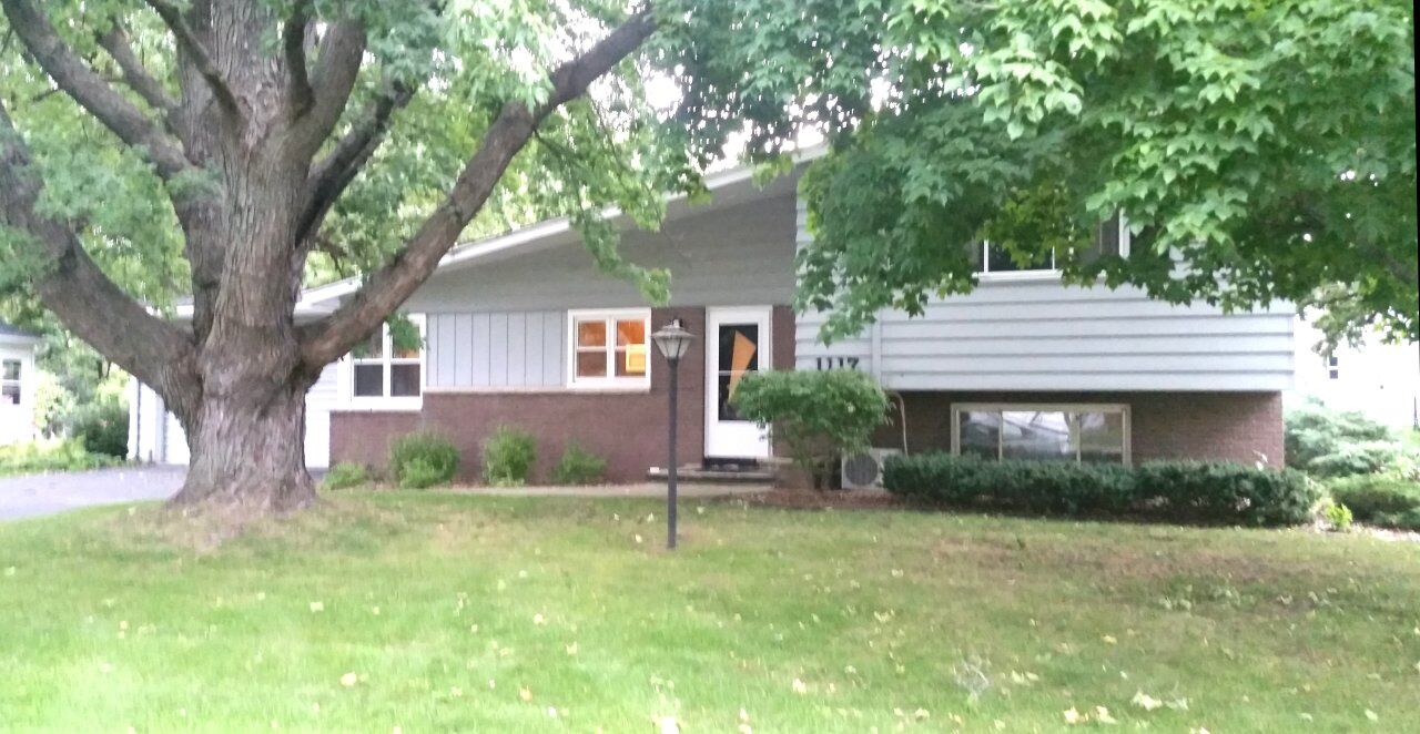 Property Photo:  1117 Adrian Blvd  WI 53538 