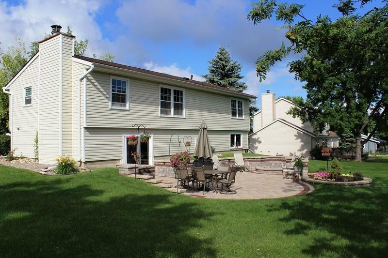 Property Photo: N70w23664 Prides Rd WI 53089-2757