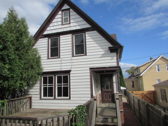 Property Photo:  2756 S Herman St B  WI 53207 