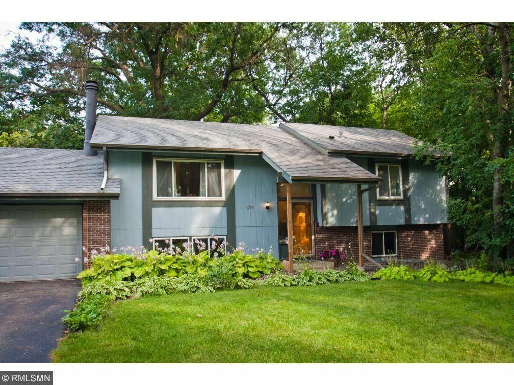 Property Photo: 6748 Cottonwood Lane N MN 55369