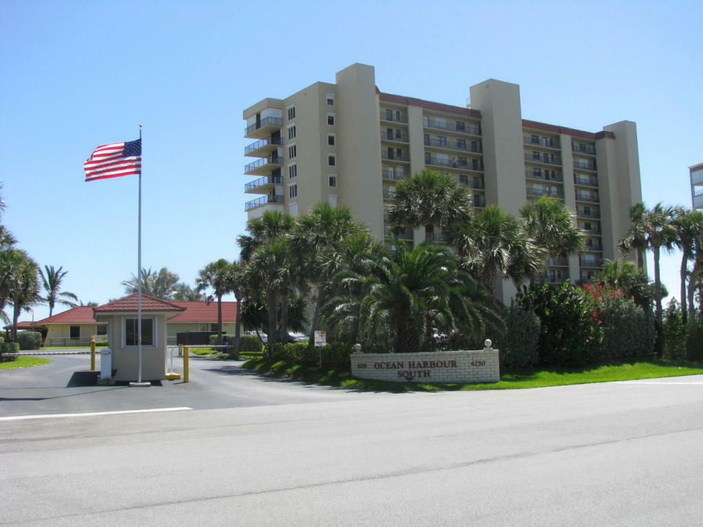 Property Photo:  4200 N A1a Street N 112  FL 34949 