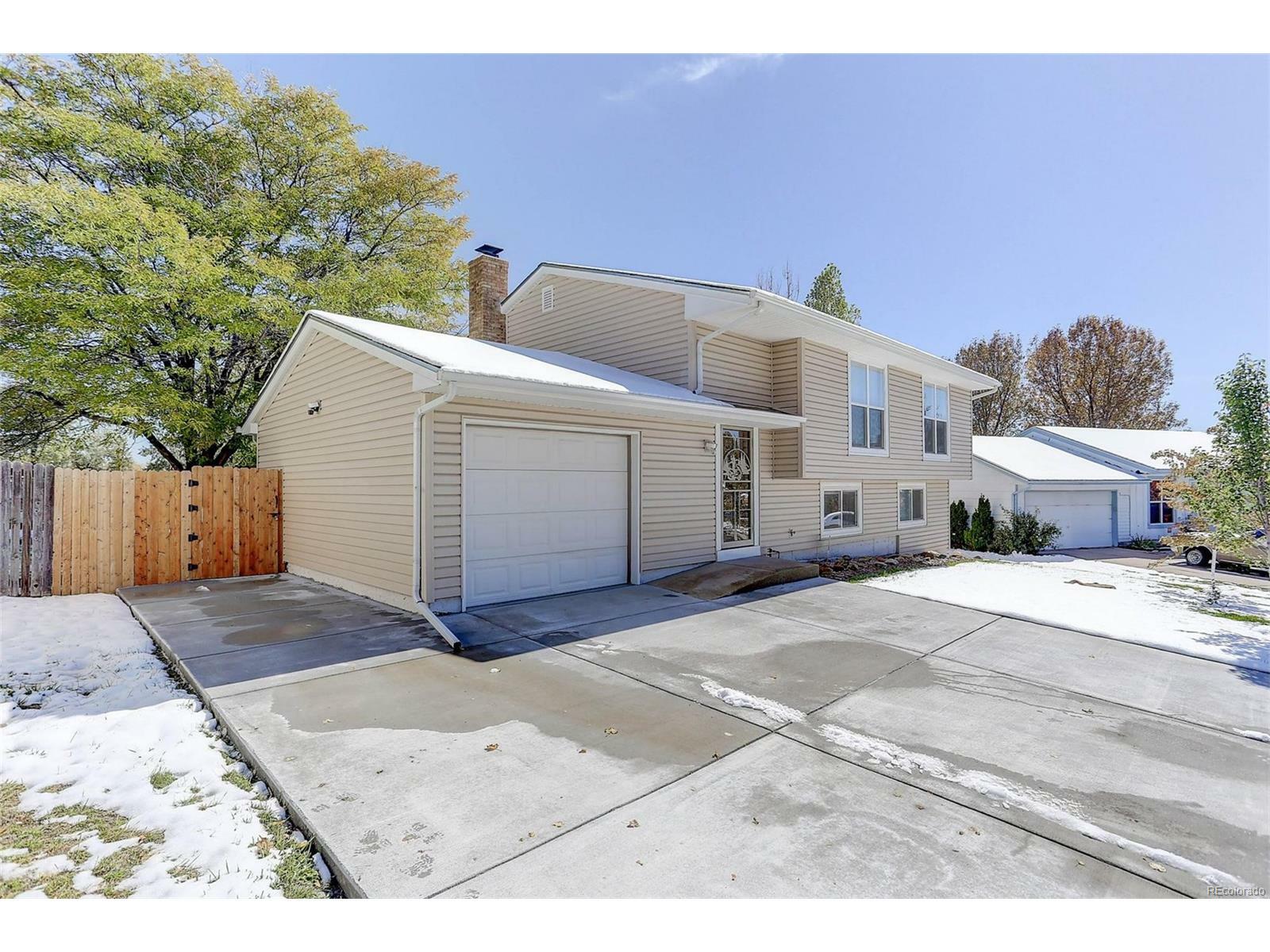 Property Photo:  2512 West 99th Place  CO 80260 