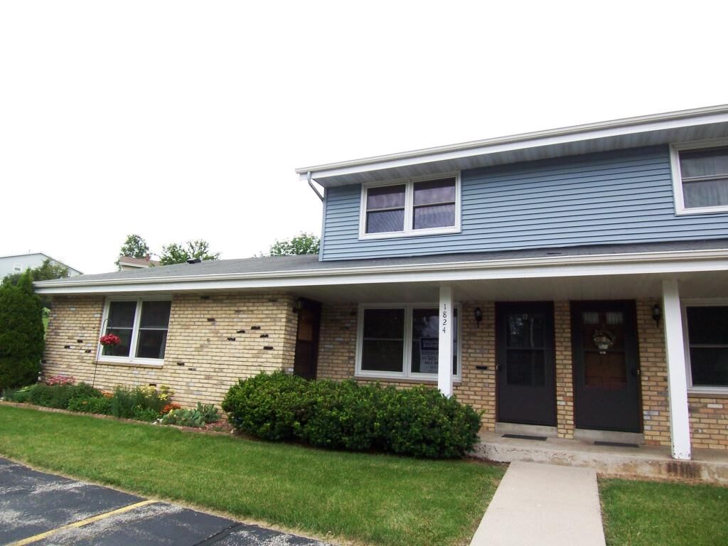 Property Photo: 1824 Miller St B WI 53095