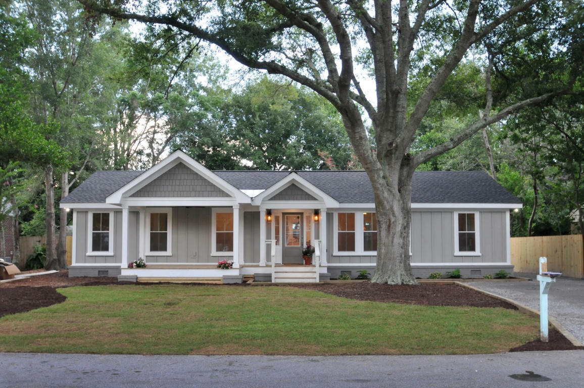 Property Photo:  1470 Seminole Street  SC 29464 