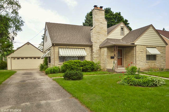 Property Photo: 314 S 12th Ave WI 53095-3119
