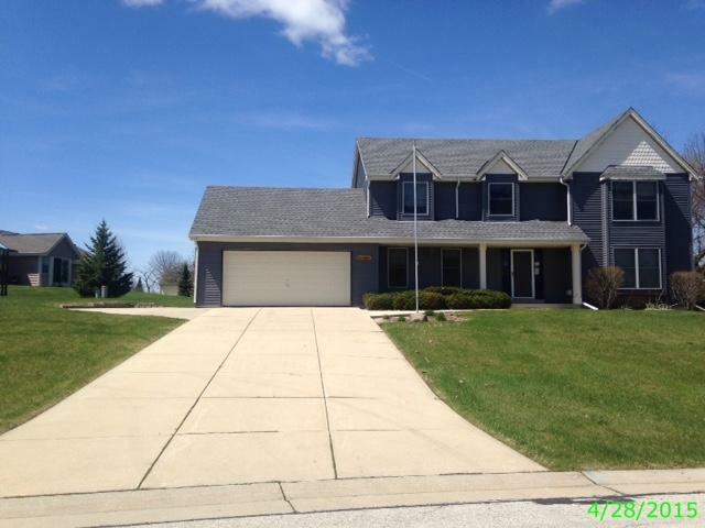 Property Photo:  W170n10287 Larkspur Ln  WI 53022-4788 