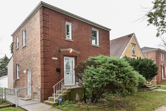 Property Photo: 9631 Carpenter Street IL 60643