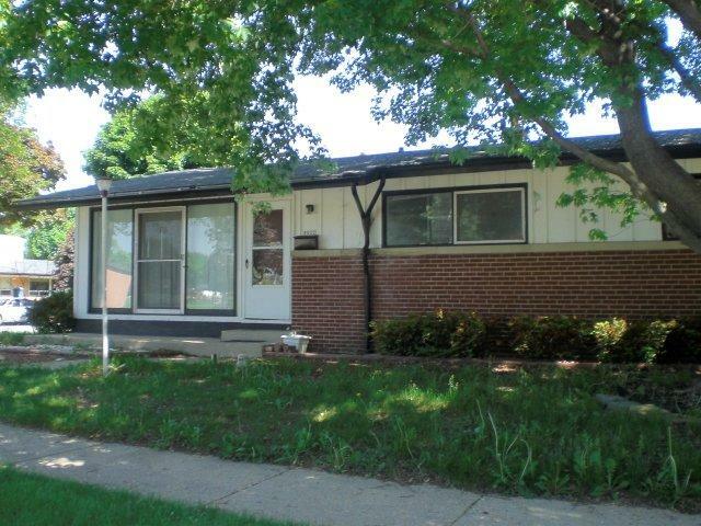 Property Photo: 8022 W Fiebrantz Ave WI 53222-1926