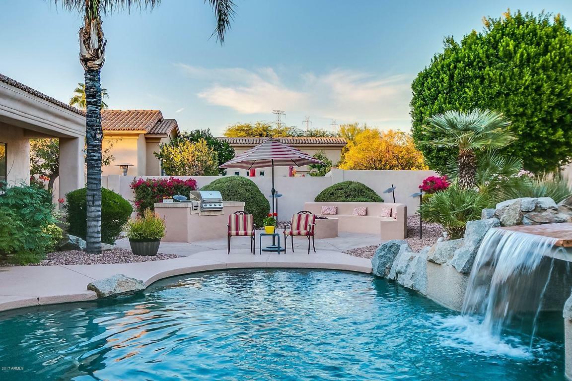 Property Photo: 9695 N 117th Way AZ 85259