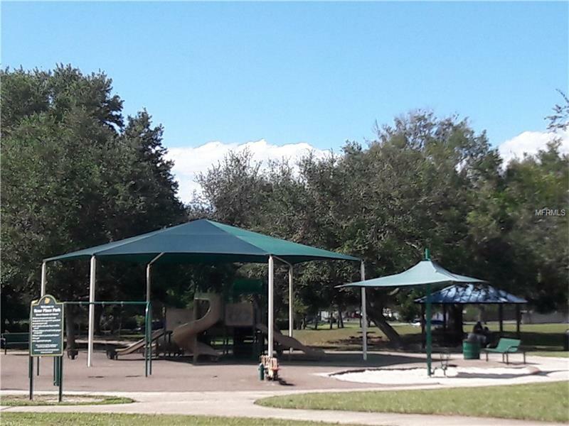 Property Photo: 8154 Saint Albans Drive 2 FL 32835