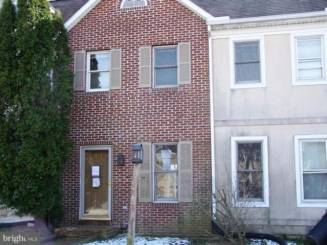 Property Photo:  132 Chukar Court  PA 17543 