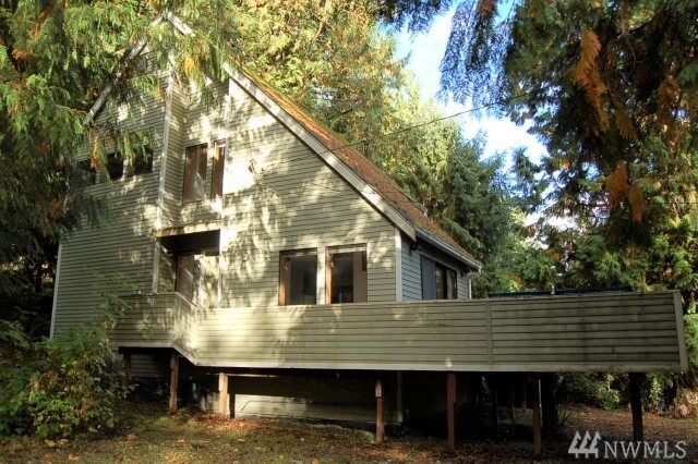 Property Photo: 567 W Lake Samish Dr WA 98229