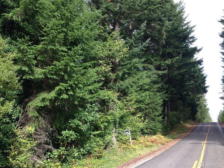 Property Photo:  17 Rouse Rd  WA 98351 