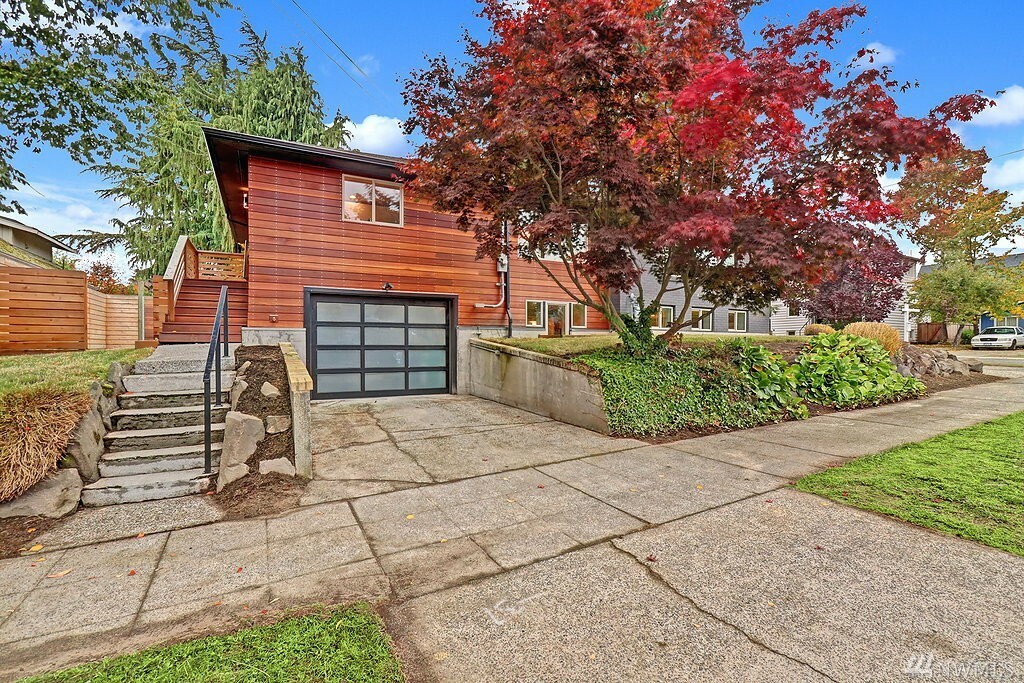 Property Photo: 1203 NW 70th St WA 98117