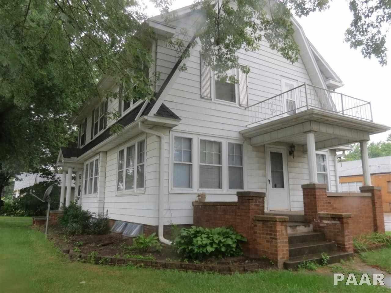 Property Photo:  2021 W Callender  IL 61604 