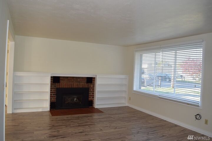 Property Photo:  129 Ruby St SE  WA 98501 