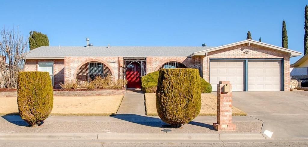 Property Photo: 11313 James Grant Drive TX 79936