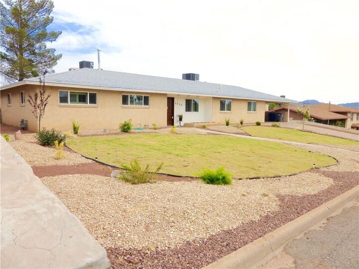 3808 Hillcrest Drive  El Paso TX 79902 photo