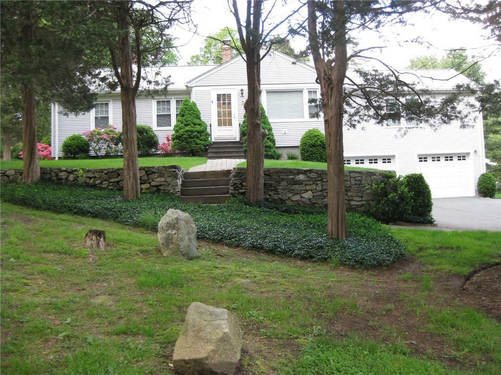 Property Photo: 7 Bayberry Ct RI 02865