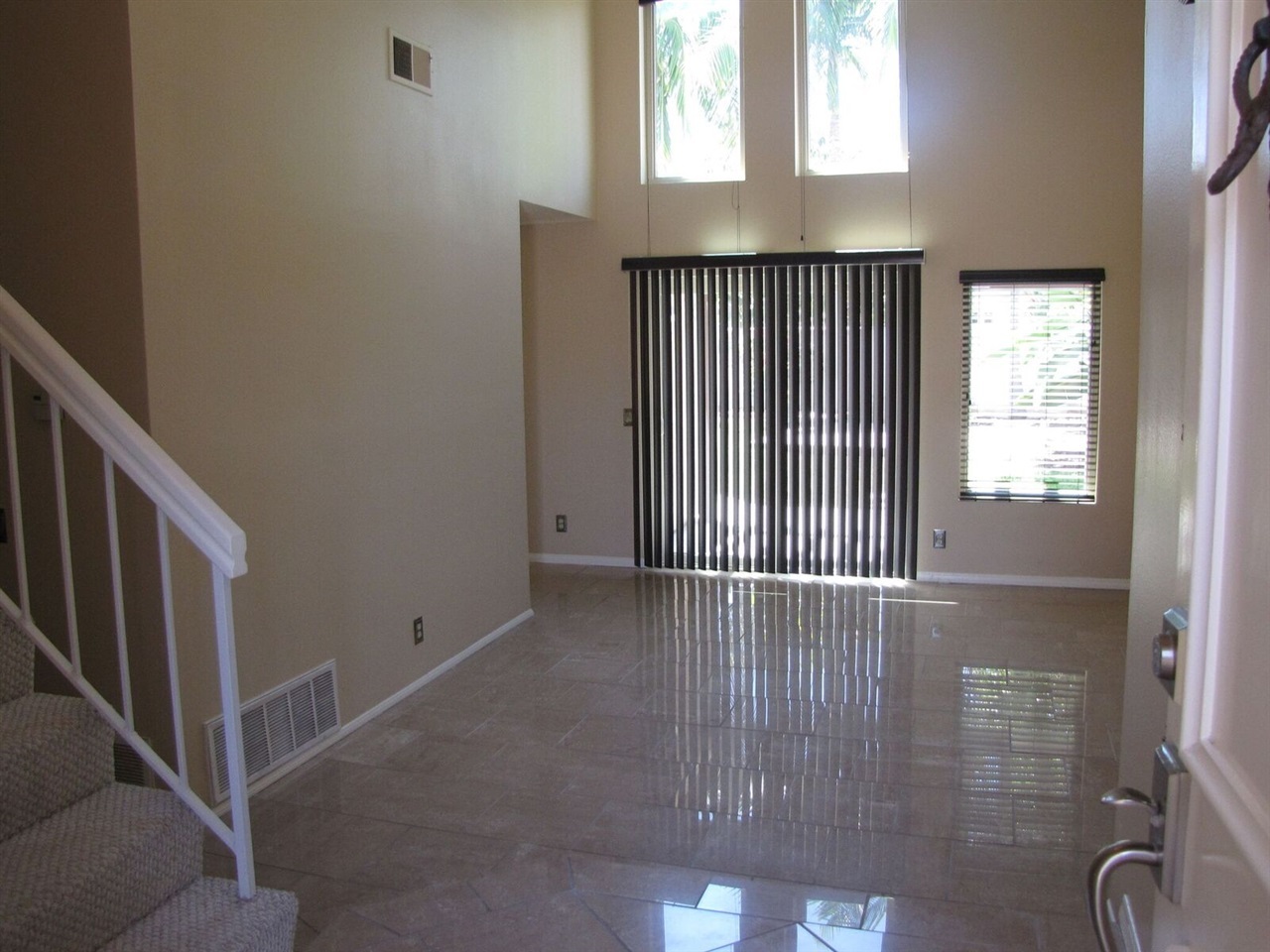 Property Photo: 1762 Corte Ventana CA 92056