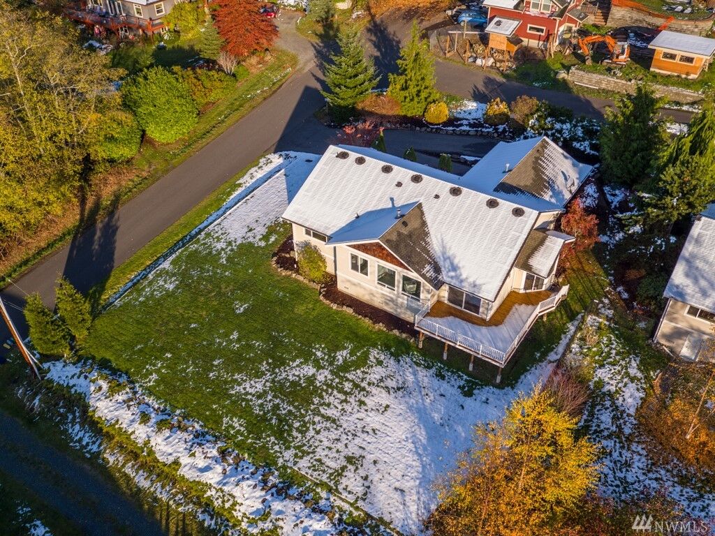 Property Photo: 3550 Cody Ave WA 98229