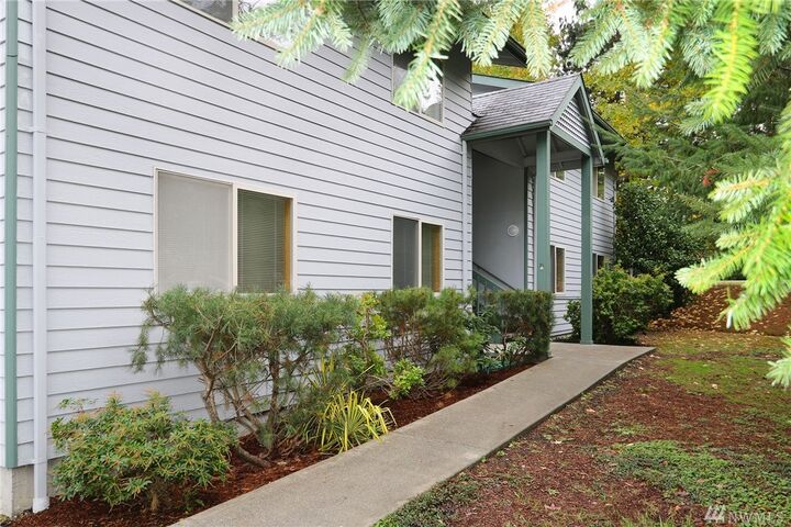 17522 96th Place SW 1C  Vashon WA 98070 photo