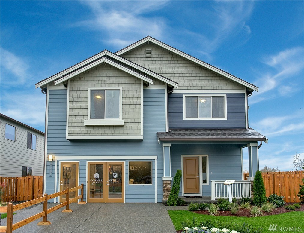 Property Photo:  1452 Jefferson Ave 166  WA 98321 